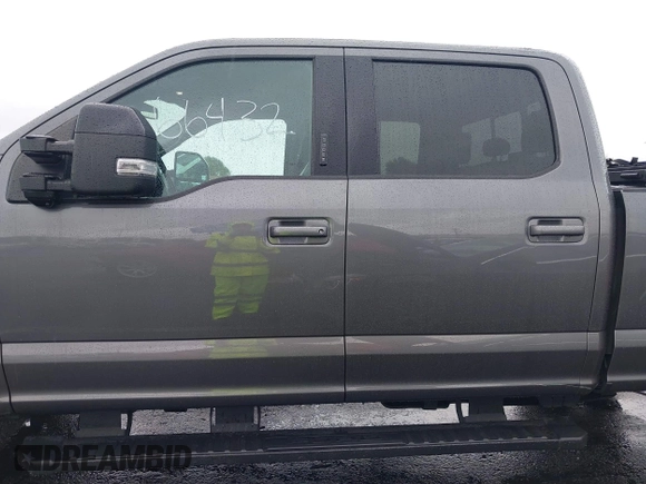 2022 Ford F-250 XL z VIN 1FT7W2B62NEE57641, wystawiony jako IAAI lot #41566432 z przebiegiem 24 872 mil mil oraz . Historia ofert i sprzedaży dostępna na DreamBid. Obrazek 15.