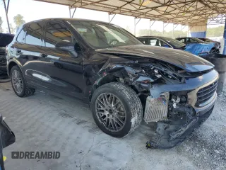 2018 Porsche Cayenne S z VIN WP1AB2A20JLA60448, wystawiony jako Copart lot #68556394 z przebiegiem 58 681 mil mil oraz Szkoda całkowita • Salvage title. Historia ofert i sprzedaży dostępna na DreamBid. Obrazek 4.