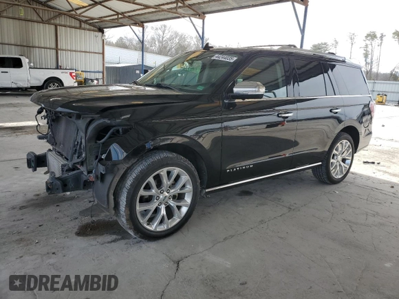 2018 Ford Expedition Platinum with VIN 1FMJU1LT7JEA02638, listed as a Copart auction lot 44244035 with 136,596 mi miles and Salvage Title. Bid and sale history available at carsss.com. Image 1.