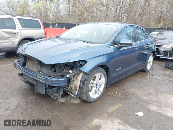 2018 Ford Fusion SE with VIN 3FA6P0LU8JR204122, listed as a IAAI auction lot 41868262 with 95,269 mi miles and . Bid and sale history available at DreamBid. Image 2.