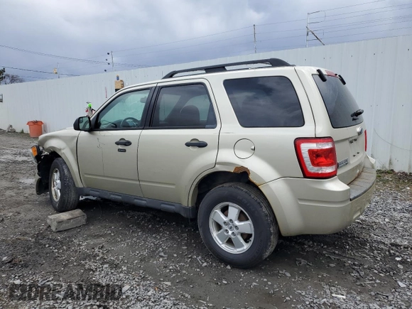 2011 Ford Escape XLT z VIN 1FMCU9D7XBKA96400, wystawiony jako Copart lot #53159585 z przebiegiem 119 962 mil mil oraz Czysty tytuł • Clean title. Historia ofert i sprzedaży dostępna na DreamBid. Obrazek 2.