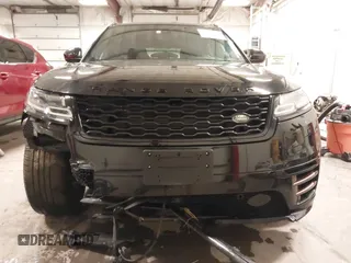 2018 Land Rover Range Rover Velar R-Dynamic HSE with VIN SALYM2RV7JA748072, listed as a IAAI auction lot 41207544 with 65,385 mi miles and . Bid and sale history available at DreamBid. Image 6.