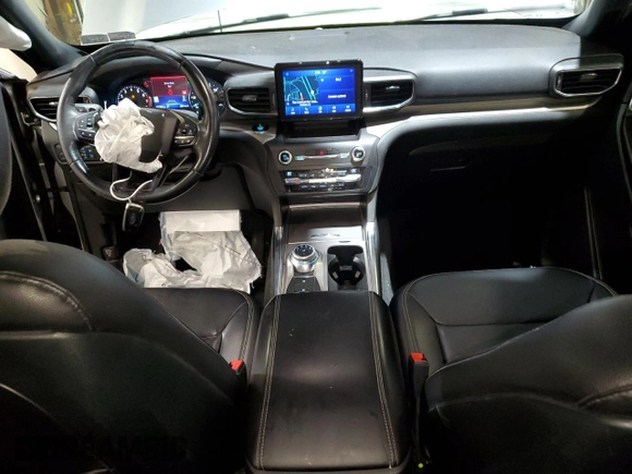 2020 Ford Explorer XLT with VIN 1FMSK8DH3LGB44781, listed as a Copart auction lot 52639065 with 44,670 mi miles and Salvage Title. Bid and sale history available at DreamBid. Image 8.