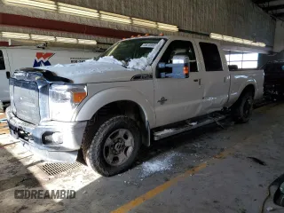 2013 Ford F-250 XL z VIN 1FT7W2BT3DEA07520, wystawiony jako Copart lot #45818365 z przebiegiem 156 054 mil mil oraz Czysty tytuł • Clean title. Historia ofert i sprzedaży dostępna na DreamBid. Obrazek 1.