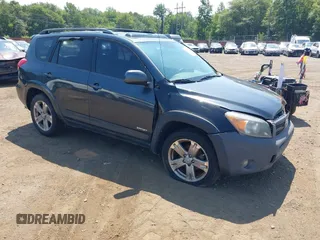2008 Toyota RAV4 Sport with VIN JTMBK32V085051218, listed as a IAAI auction lot 42881313 with 174,533 mi miles and . Bid and sale history available at DreamBid. Image 1.