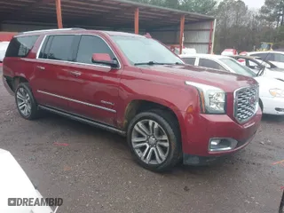 2020 GMC Yukon XL Denali with VIN 1GKS1HKJ7LR170497, listed as a IAAI auction lot 41562109 with 97,357 mi miles. Bid and sale history available at carsss.com. Image 1.