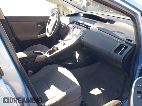 2014 Toyota Prius with VIN JTDKN3DP1E3054710, listed as a IAAI auction lot 41421809 with 113,607 mi miles and . Bid and sale history available at DreamBid. Image 5.