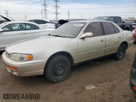 1995 Toyota Camry LE z VIN 4T1SK12EXSU529058, wystawiony jako Copart lot #49055255 z przebiegiem 166 029 mil mil oraz Szkoda całkowita • Salvage title. Historia ofert i sprzedaży dostępna na DreamBid. Obrazek 1.