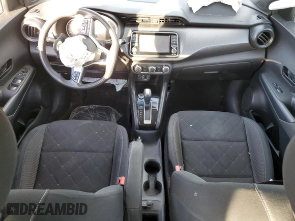 2019 Nissan Kicks SV with VIN 3N1CP5CU5KL557449, listed as a Copart auction lot 48081895 with 0 mi miles and Salvage Title. Bid and sale history available at carsss.com. Image 8.