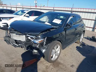 2023 Audi Q3 S line Premium Plus with VIN WA1EECF3XP1140582, listed as a IAAI auction lot 41271342 with 17,560 mi miles and . Bid and sale history available at DreamBid. Image 18.
