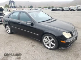 2007 Mercedes-Benz C 230 Sport с VIN WDBRF52H47F921486, выставлен на аукционе Copart как лот 63609215 с пробегом 186 189 миль миль и Чистый • Clean title. История ставок и продаж доступна на DreamBid. Изображение 4.