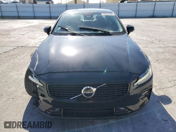 2024 Volvo S60 Plus Dark Theme z VIN 7JRL12TL3RG299436, wystawiony jako Copart lot #49722185 z przebiegiem 15 404 mil mil oraz Szkoda całkowita • Salvage title. Historia ofert i sprzedaży dostępna na DreamBid. Obrazek 5.