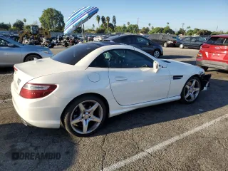 2014 Mercedes-Benz SLK-Class SLK 350 with VIN WDDPK5HA1EF078199, listed as a Copart auction lot 70853244 with 80,976 mi miles and Salvage Title. Bid and sale history available at carsss.com. Image 3.