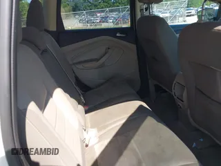 2013 Ford Escape SE with VIN 1FMCU0GX2DUB85361, listed as a IAAI auction lot 42552881 with 211,032 mi miles and . Bid and sale history available at DreamBid. Image 8.