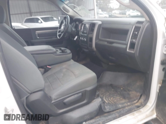 2015 Ram 1500 Tradesman with VIN 3C6JR6DT2FG596077, listed as a IAAI auction lot 41358083 with 285,445 mi miles and . Bid and sale history available at DreamBid. Image 5.