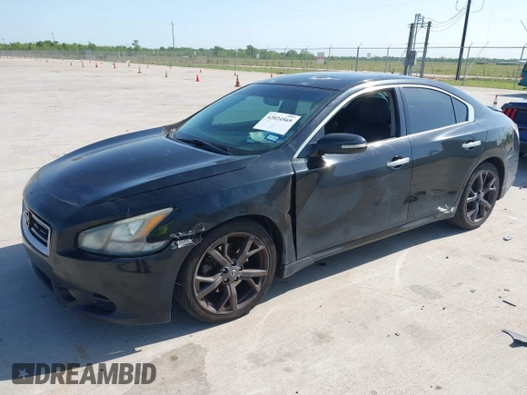2014 Nissan Maxima S with VIN 1N4AA5AP7EC466451, listed as a IAAI auction lot 42024569 with 162,727 mi miles and . Bid and sale history available at DreamBid. Image 2.