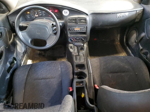 2000 Saturn SL with VIN 1G8ZH5288YZ184685, listed as a Copart auction lot 43831105 with 319,384 mi miles and Clean Title. Bid and sale history available at carsss.com. Image 8.