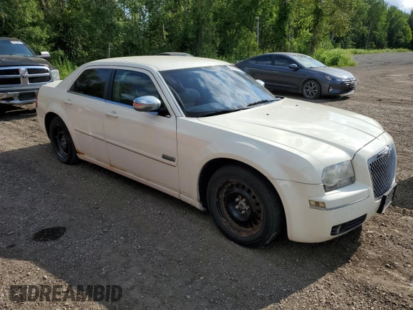 2005 Chrysler 300 with VIN 2C3JA53G45H174829, listed as a Copart auction lot 63768904 with 373,929 mi miles and Clean Title. Bid and sale history available at carsss.com. Image 4.