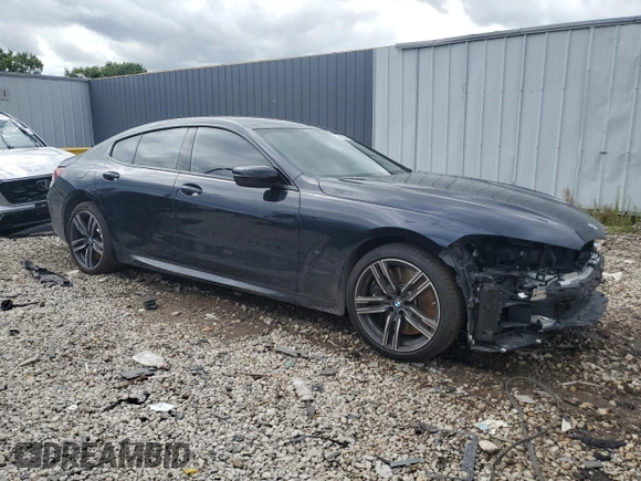 2024 BMW 8 Series M850i with VIN WBAGV8C07RCR35258, listed as a Copart auction lot 69292644 with 0 mi miles and Salvage Title. Bid and sale history available at carsss.com. Image 4.