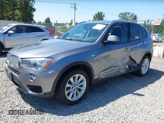 2016 BMW X3 xDrive28i z VIN 5UXWX9C58G0D79598, wystawiony jako IAAI lot #42443477 z przebiegiem 77 758 mil mil oraz . Historia ofert i sprzedaży dostępna na DreamBid. Obrazek 2.