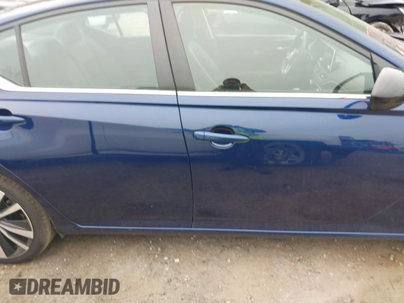 2022 Nissan Altima SR z VIN 1N4BL4CV9NN356767, wystawiony jako IAAI lot #42222461 z przebiegiem 58 505 mil mil oraz . Historia ofert i sprzedaży dostępna na DreamBid. Obrazek 13.