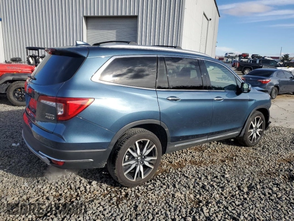 2022 Honda Pilot Touring 7-Passenger with VIN 5FNYF6H64NB011184, listed as a Copart auction lot 44469745 with 18,079 mi miles and Salvage Title. Bid and sale history available at carsss.com. Image 3.