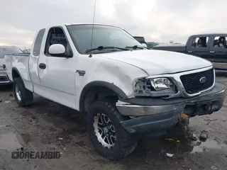 1999 Ford F-250 with VIN 1FTPX28LXXNB37027, listed as a IAAI auction lot 41410236 with 207,930 mi miles and . Bid and sale history available at DreamBid. Image 1.