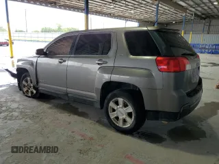 2010 GMC Terrain SLE-1 with VIN 2CTALBEW1A6375333, listed as a Copart auction lot 53718695 with 199,033 mi miles and Salvage title. Bid and sale history available at DreamBid. Image 2.