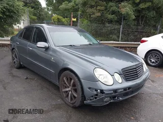 2006 Mercedes-Benz E 350 z VIN WDBUF56J36A965983, wystawiony jako IAAI lot #42208987 z przebiegiem 149 671 mil mil oraz . Historia ofert i sprzedaży dostępna na DreamBid. Obrazek 1.