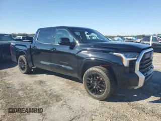 2022 Toyota Tundra 2WD SR5 with VIN 5TFLA5AB0NX014597, listed as a Copart auction lot 45840915 with 76,288 mi miles and Clean Title. Bid and sale history available at carsss.com. Image 4.