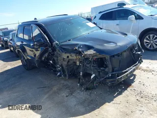 2019 Jeep Grand Cherokee Limited with VIN 1C4RJFBG5KC635749, listed as a IAAI auction lot 41825900 with 77,166 mi miles and . Bid and sale history available at DreamBid. Image 1.