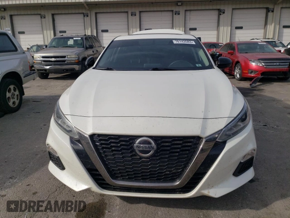 2019 Nissan Altima SR with VIN 1N4AL4CV9KC230881, listed as a Copart auction lot 76143583 with 85,265 mi miles and . Bid and sale history available at carsss.com. Image 5.