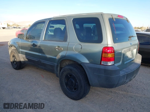 2006 Ford Escape XLS with VIN 1FMYU02ZX6KA08067, listed as a IAAI auction lot 41589342 with 166,448 mi miles and . Bid and sale history available at DreamBid. Image 3.