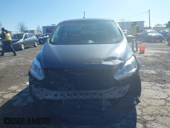 2017 Ford C-Max SE with VIN 1FADP5EU1HL106303, listed as a IAAI auction lot 41930709 with Not Provided miles. Bid and sale history available at carsss.com. Image 11.