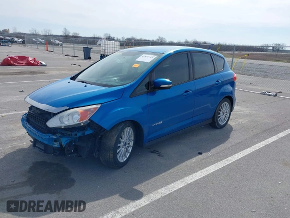 2013 Ford C-Max SE z VIN 1FADP5AU3DL540691, wystawiony jako IAAI lot #41839755 z przebiegiem 146 348 mil mil oraz . Historia ofert i sprzedaży dostępna na DreamBid. Obrazek 18.