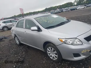 2010 Toyota Corolla z VIN 2T1BU4EE6AC349535, wystawiony jako IAAI lot #39499776 z przebiegiem 76 593 mil mil oraz . Historia ofert i sprzedaży dostępna na DreamBid. Obrazek 1.