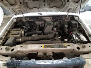 2005 Ford Ranger XL with VIN 1FTYR10UX5PA90872, listed as a Copart auction lot 85161554 with 129,691 mi miles and Clean Title. Bid and sale history available at carsss.com. Image 11.