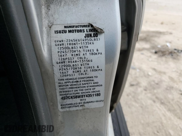 2000 Isuzu Rodeo S with VIN 4S2CK58W8Y4351180, listed as a Copart auction lot 44648595 with 375,829 mi miles and Salvage title. Bid and sale history available at DreamBid. Image 15.