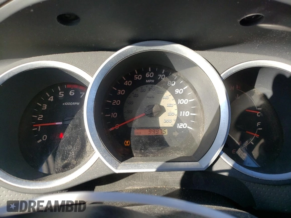 2010 Toyota Tacoma with VIN 5TENX4CN0AZ744585, listed as a Copart auction lot 43393405 with 99,975 mi miles and Clean Title. Bid and sale history available at carsss.com. Image 9.