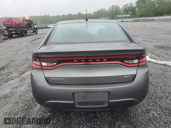 2013 Dodge Dart SXT z VIN 1C3CDFBA1DD155556, wystawiony jako Copart lot #56633845 z przebiegiem 50 676 mil mil oraz Szkoda całkowita • Salvage title. Historia ofert i sprzedaży dostępna na DreamBid. Obrazek 6.