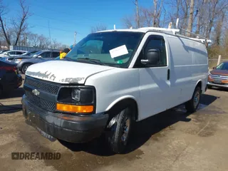 2008 Chevrolet Express Cargo Van with VIN 1GCGG25C481179562, listed as a IAAI auction lot 41582058 with 150,510 mi miles. Bid and sale history available at carsss.com. Image 2.