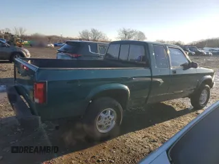 1995 Dodge Dakota z VIN 1B7GG23Y6SW902465, wystawiony jako Copart lot #44148865 z przebiegiem 174 126 mil mil oraz Czysty tytuł • Clean title. Historia ofert i sprzedaży dostępna na DreamBid. Obrazek 3.