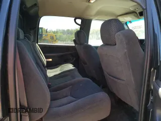 2003 Chevrolet Avalanche z VIN 3GNEK13T63G192527, wystawiony jako Copart lot #54837845 z przebiegiem 220 953 mil mil oraz Szkoda całkowita • Salvage title. Historia ofert i sprzedaży dostępna na DreamBid. Obrazek 10.