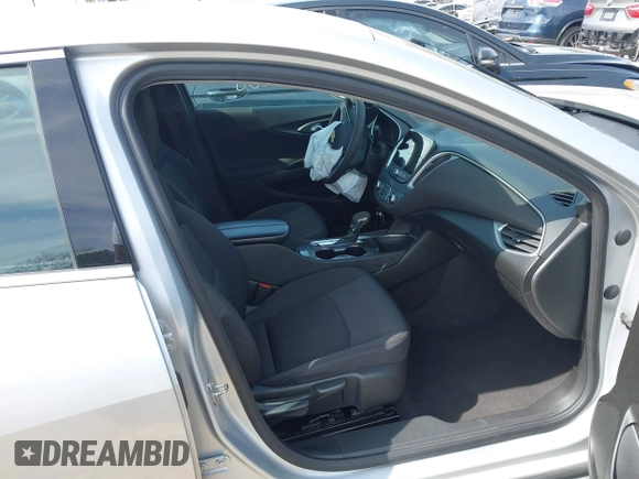 2022 Chevrolet Malibu LT with VIN 1G1ZD5STXNF122152, listed as a IAAI auction lot 41807908 with 70,251 mi miles and . Bid and sale history available at DreamBid. Image 5.
