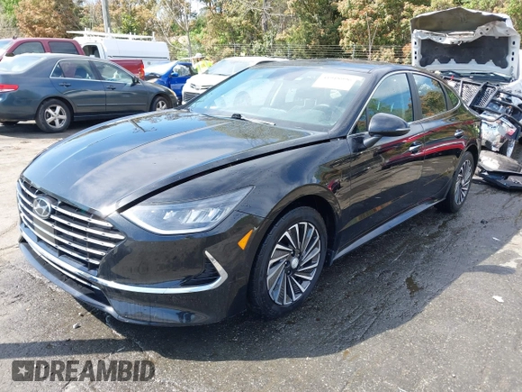 2022 Hyundai Sonata Hybrid SEL with VIN KMHL34JJ9NA045924, listed as a IAAI auction lot 41918996 with 86,081 mi miles. Bid and sale history available at carsss.com. Image 18.