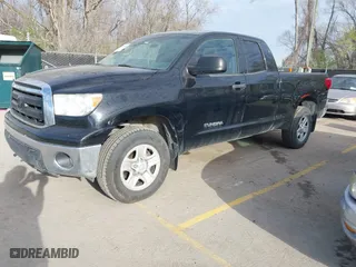 2013 Toyota Tundra 4WD Truck with VIN 5TFUM5F14DX049122, listed as a IAAI auction lot 41895432 with NaN miles. Bid and sale history available at carsss.com. Image 17.