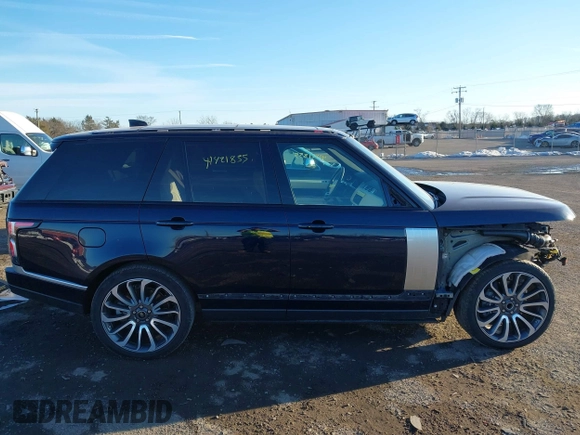 2021 Land Rover Range Rover P525 Westminster z VIN SALGS2SE1MA426172, wystawiony jako IAAI lot #41421855 z przebiegiem 35 270 mil mil oraz . Historia ofert i sprzedaży dostępna na DreamBid. Obrazek 13.