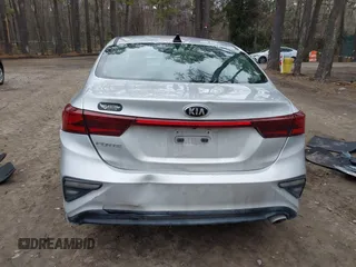 2019 Kia Forte LXS with VIN 3KPF24AD9KE032646, listed as a IAAI auction lot 41739585 with 136,813 mi miles and . Bid and sale history available at DreamBid. Image 17.