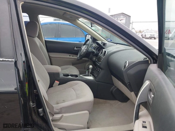 2014 Nissan Rogue Select S with VIN JN8AS5MT3EW611973, listed as a IAAI auction lot 41527064 with 40,343 mi miles. Bid and sale history available at carsss.com. Image 5.