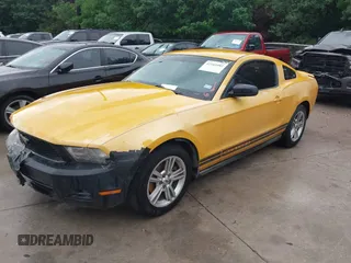 2011 Ford Mustang V6 with VIN 1ZVBP8AM5B5154811, listed as a IAAI auction lot 42161082 with 203,984 mi miles and . Bid and sale history available at carsss.com. Image 2.